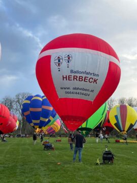 Individuelle Ballonfahrten - Josef Herbeck Individuelle Ballonfahrten - Josef Herbeck